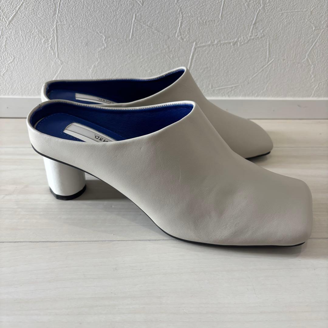 【UN3D.】アンスリード　スクエアミュール　ベージュ　美品