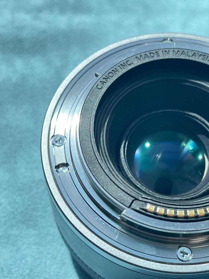 【中古】Canon RF50mm F1.8 STM＋純正フード・ポーチセット