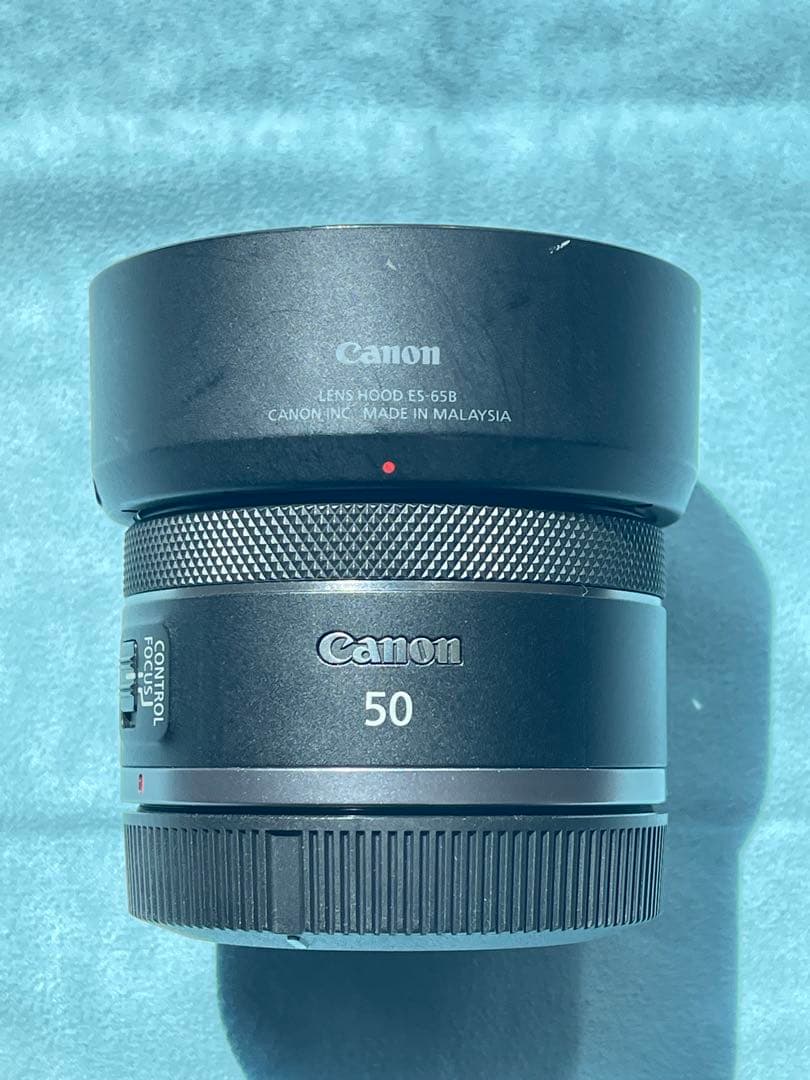 【中古】Canon RF50mm F1.8 STM＋純正フード・ポーチセット