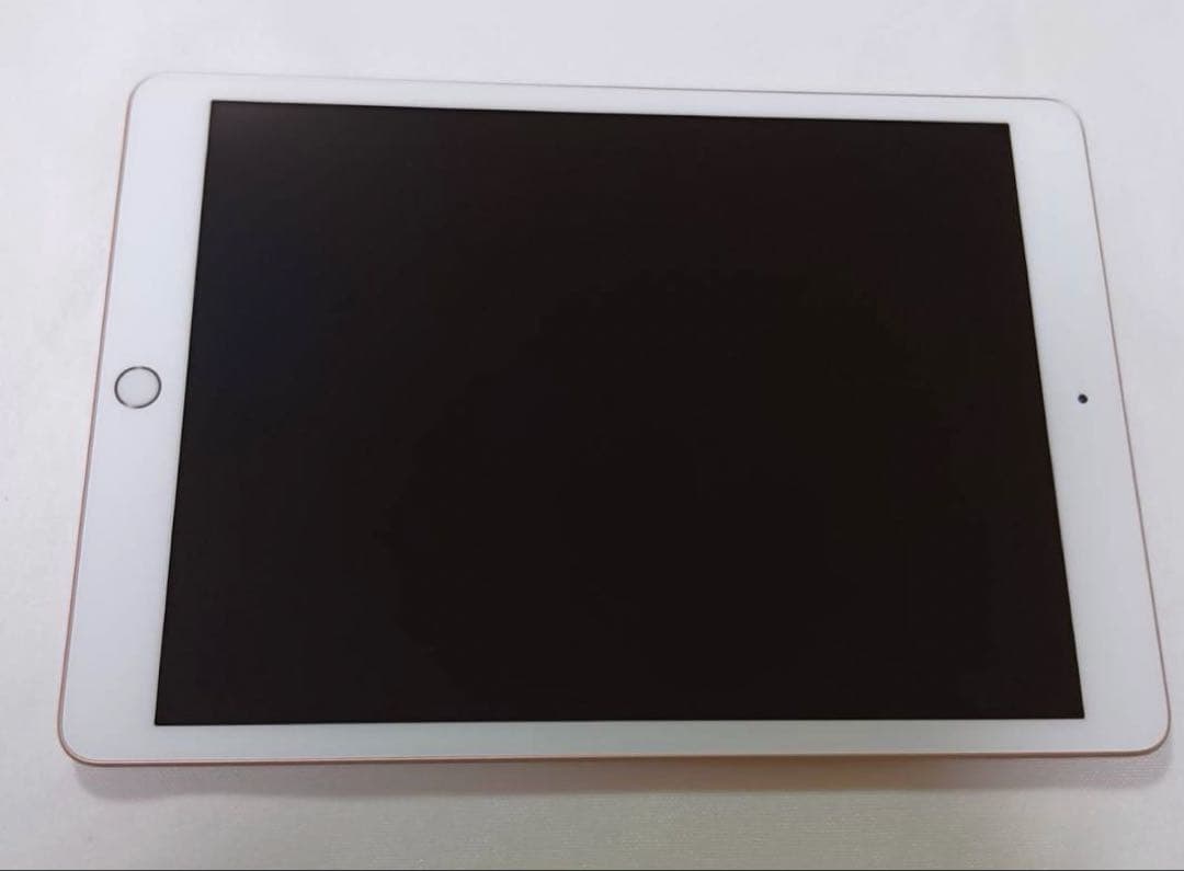 iPad 8世代 32GB WiFi ゴールド