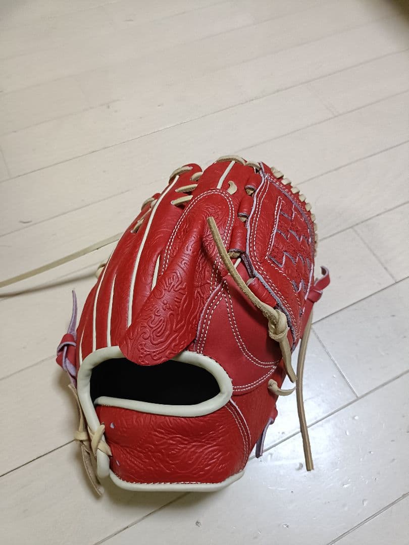 硬式 投手用 新品 グローブ