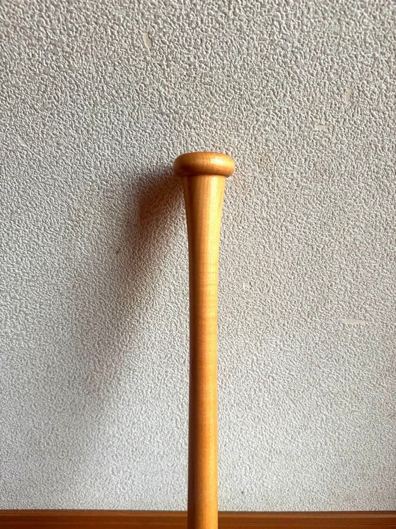 Victus V28 メープルバット 33インチ860g平均　硬式木製　BFJ