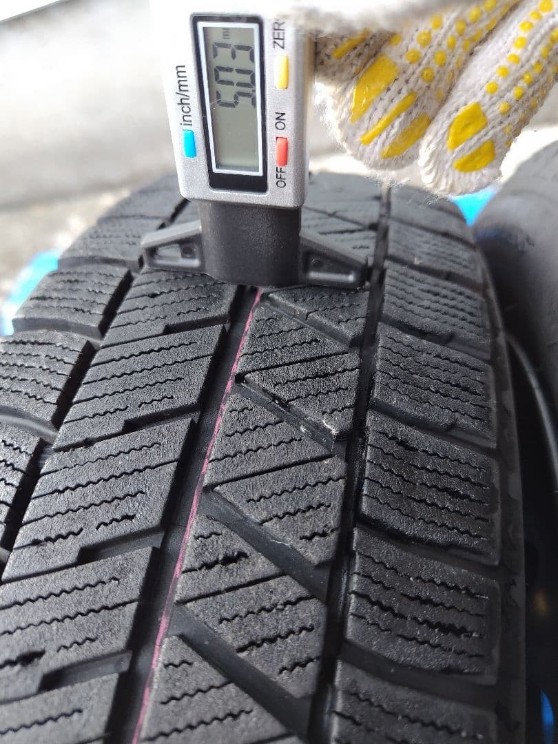 155/65R14【1/2】スタッドレスタイヤ・鉄ホイール付、2分割の内の2本