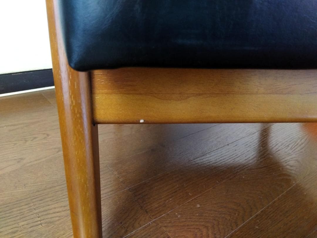 カリモク60 Kチェア 1シーター スタンダードブラック W36170BW ②