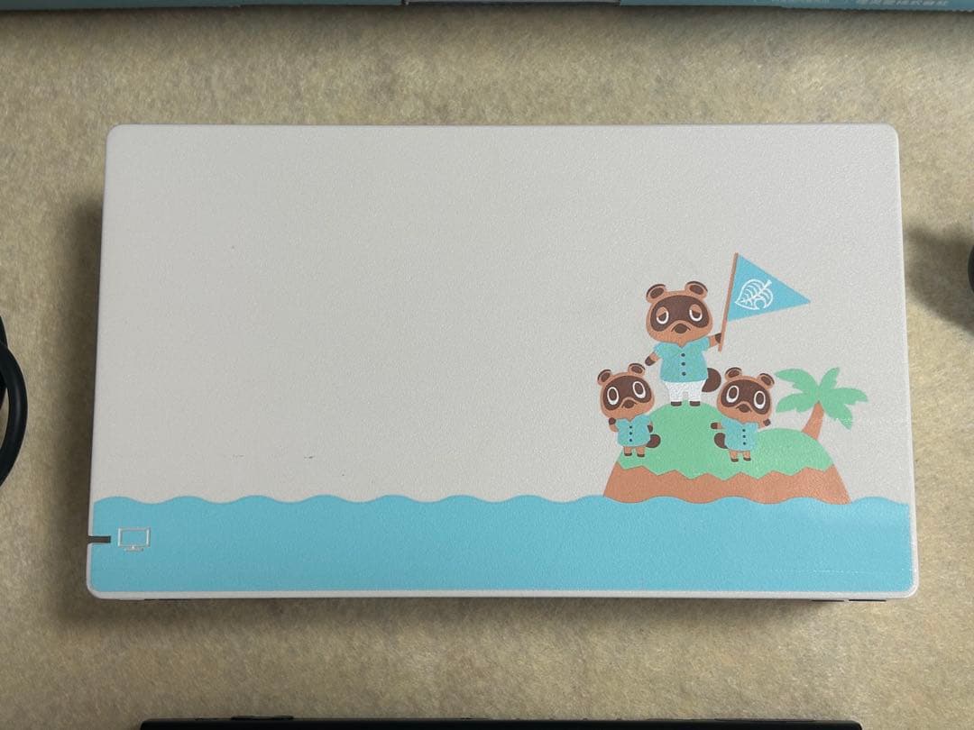 どうぶつの森デザイン Nintendo Switch 本体（ソフト無し）