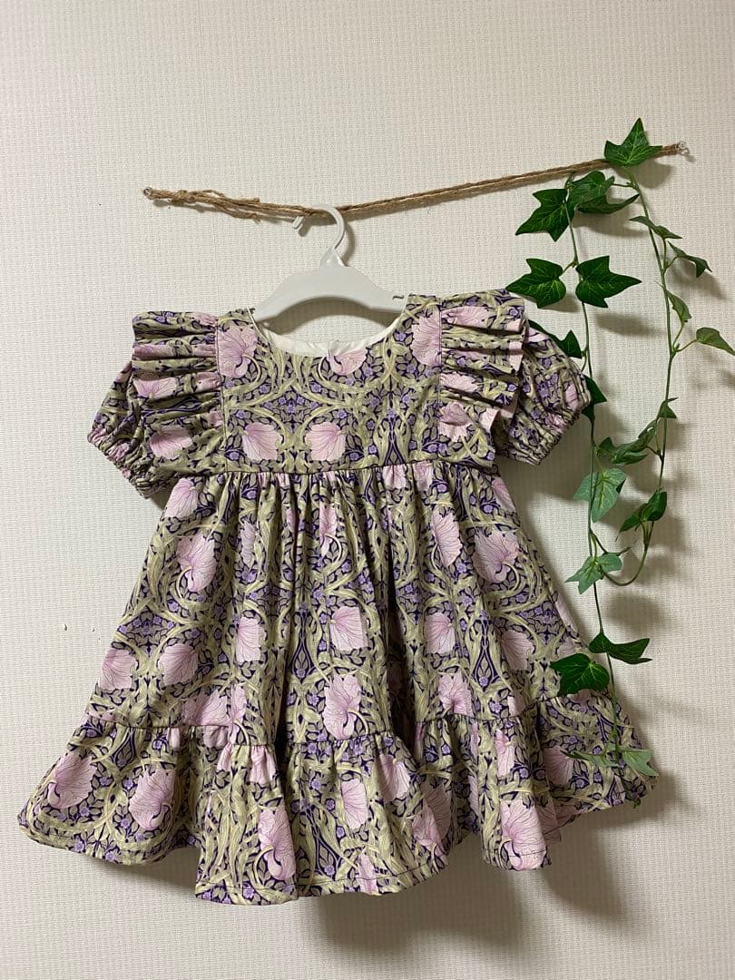 ハンドメイド　フリルウエストギザーワンピース