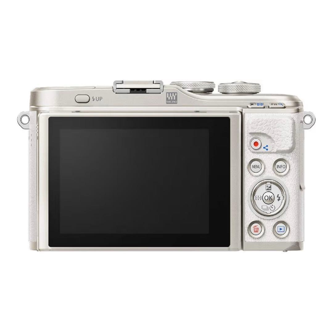 【OLYMPUS】ミラーレス一眼カメラ PEN E-PL10 14-42mmEZ