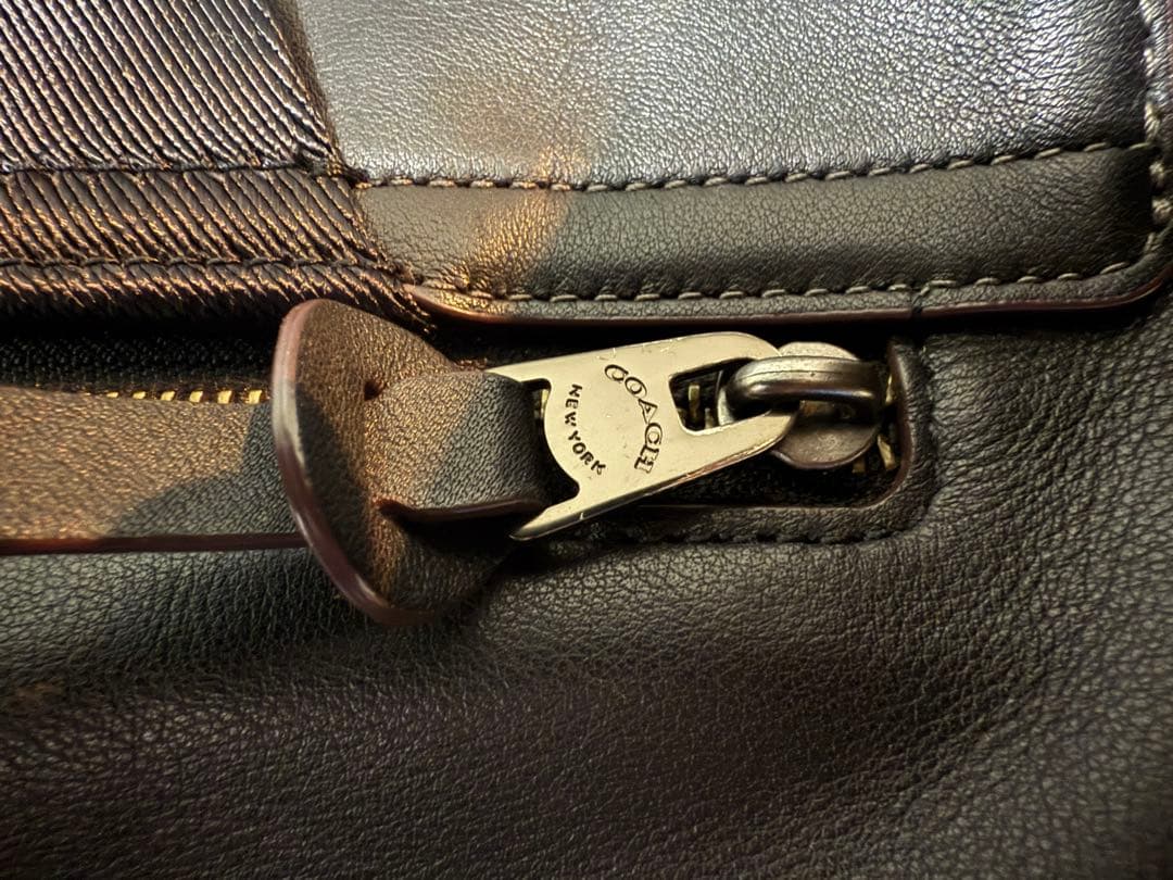 COACH リビングトン　ショルダーバッグ　バイクバッグ