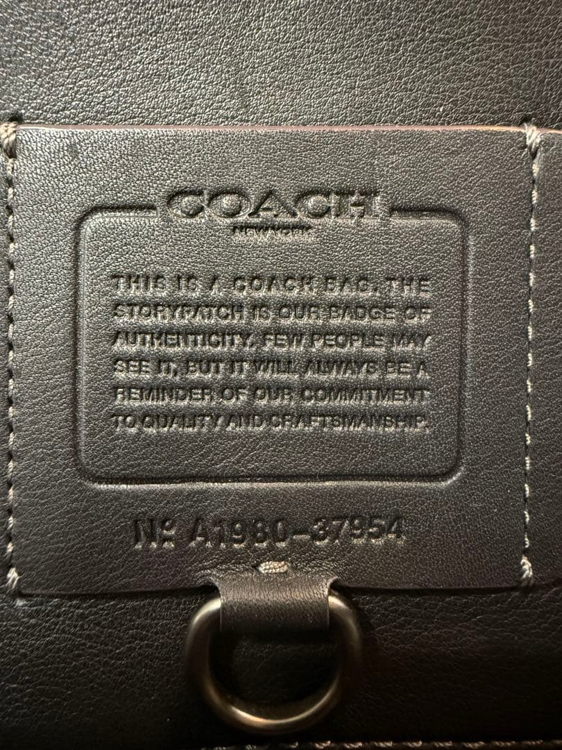 COACH リビングトン　ショルダーバッグ　バイクバッグ