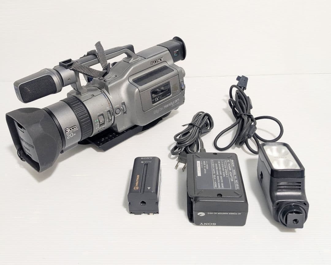 SONY　Handycam DCR-VX1000　デジタルビデオカメラ