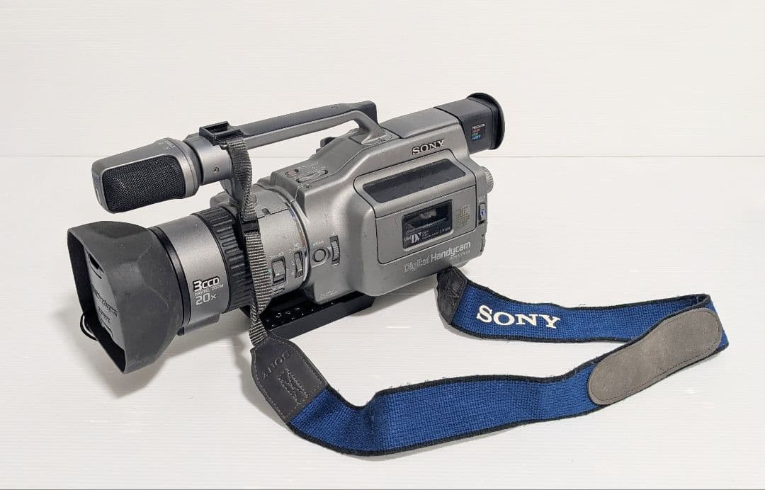 SONY　Handycam DCR-VX1000　デジタルビデオカメラ