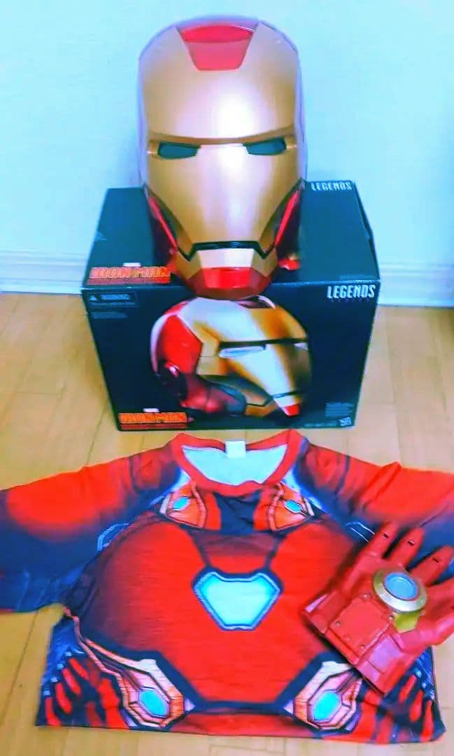 アイアンマンマスク　ハズブロ社　ヘルメット　グローブ　Tシャツ　3点セット