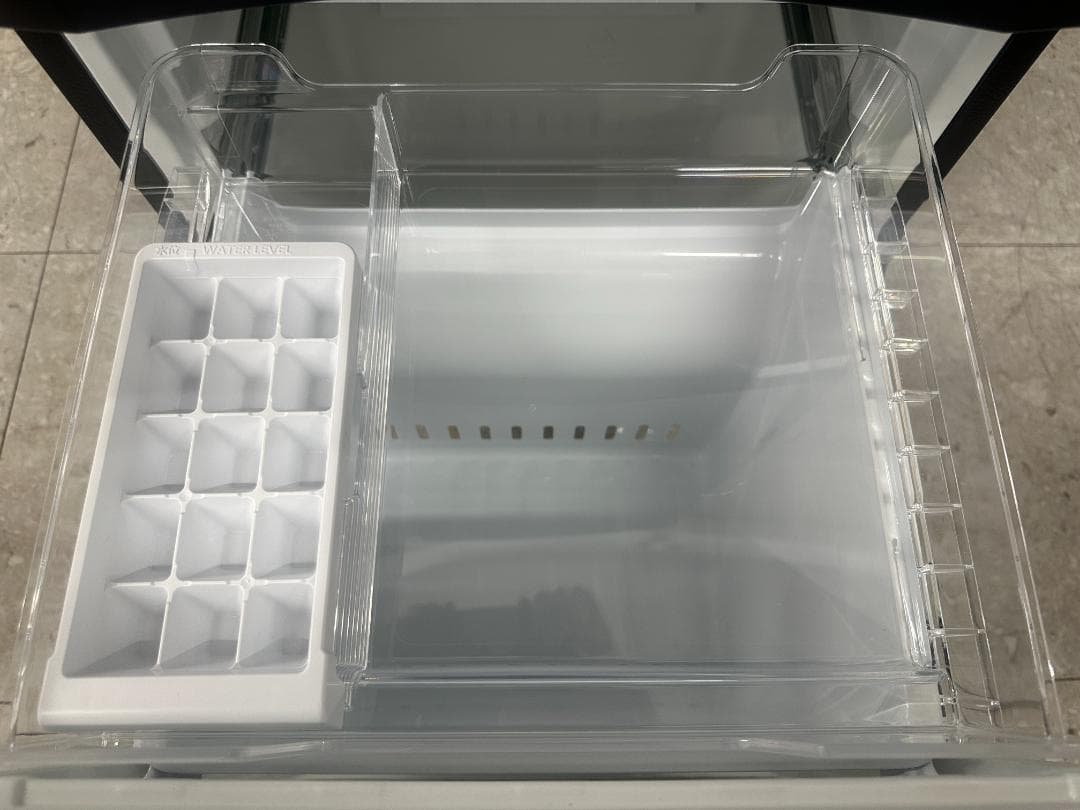 TOSHIBA　冷凍冷蔵庫　153L　GR-U15BS(K)　2023年製