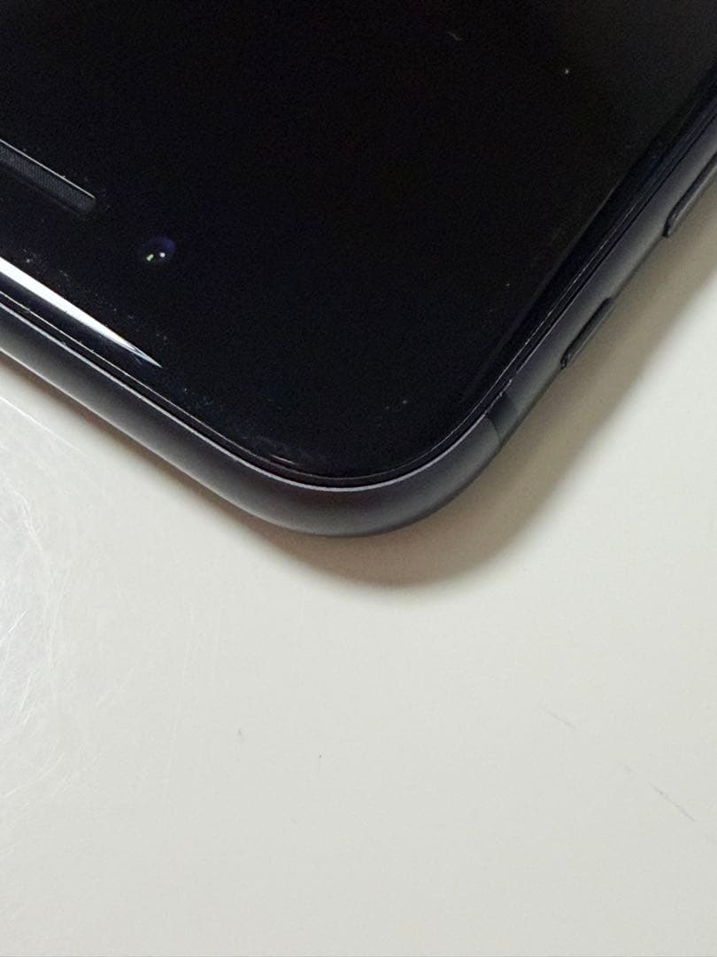 【極美品！】【バッテリー83%】iPhone 8 128GB ブラック