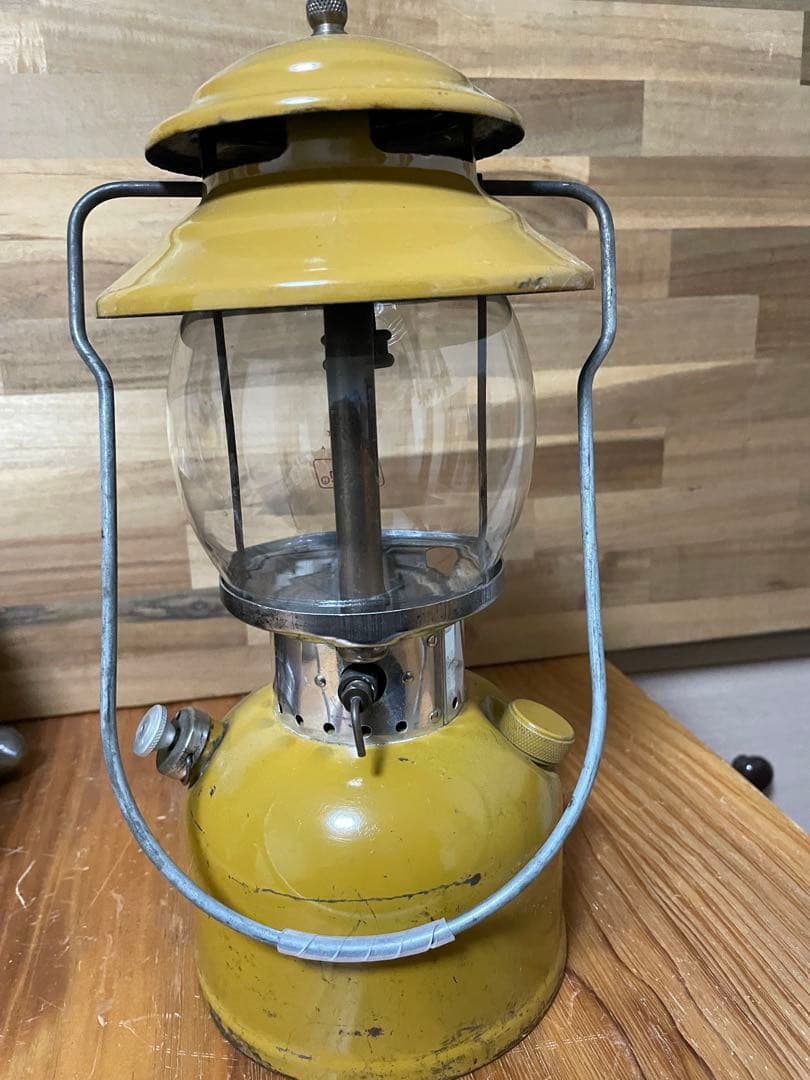 コールマンランタン200A 超希少ゴールドボンド