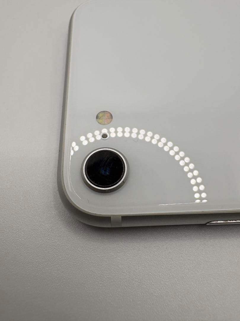 【お子様用に】iPhoneSE2 64GB SIMロック無し