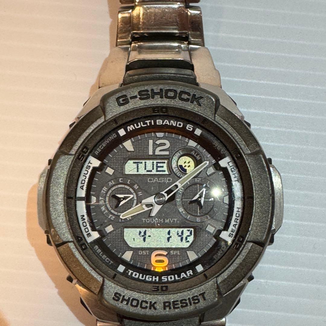 美品 G-SHOCK GW-3500D 電波ソーラー メタルバンド