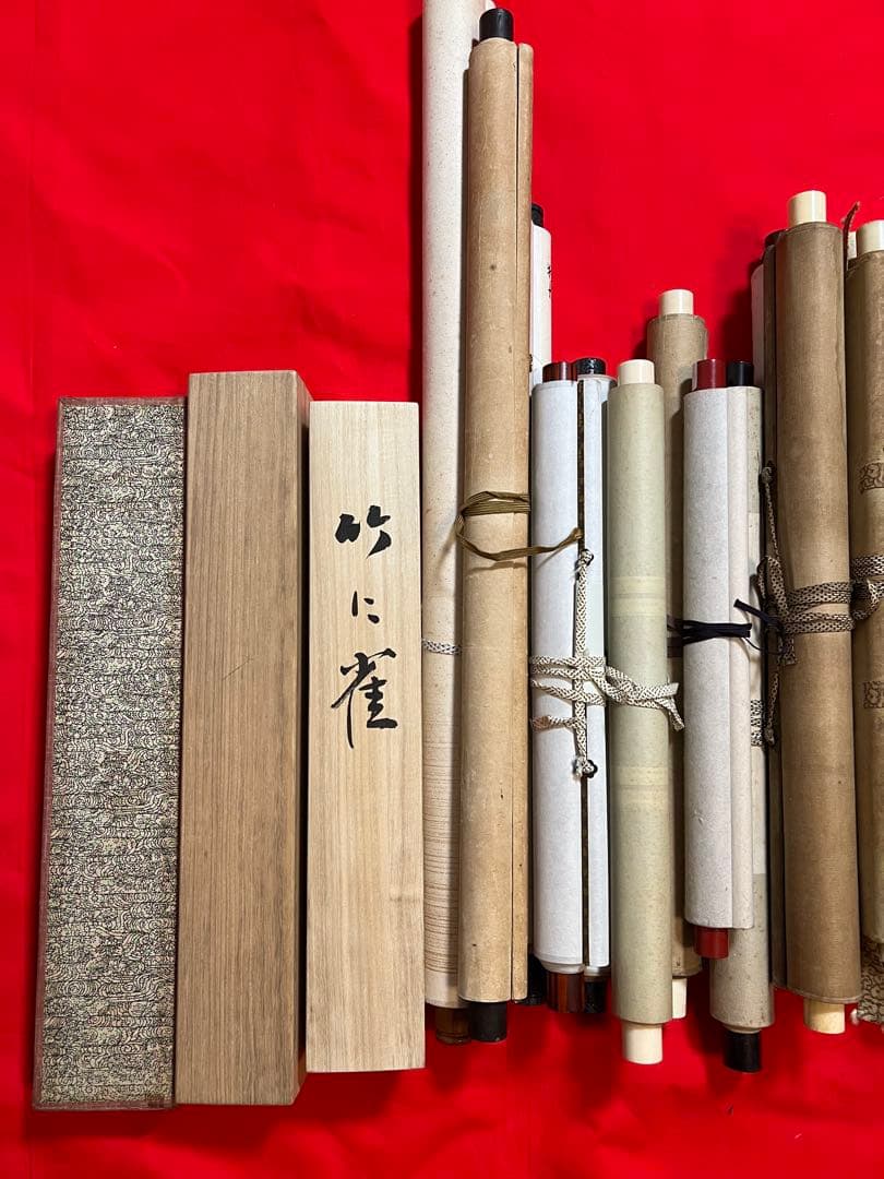 掛け軸　まとめて45本 （花鳥 仏画 書 山水 日本画）など　書画！