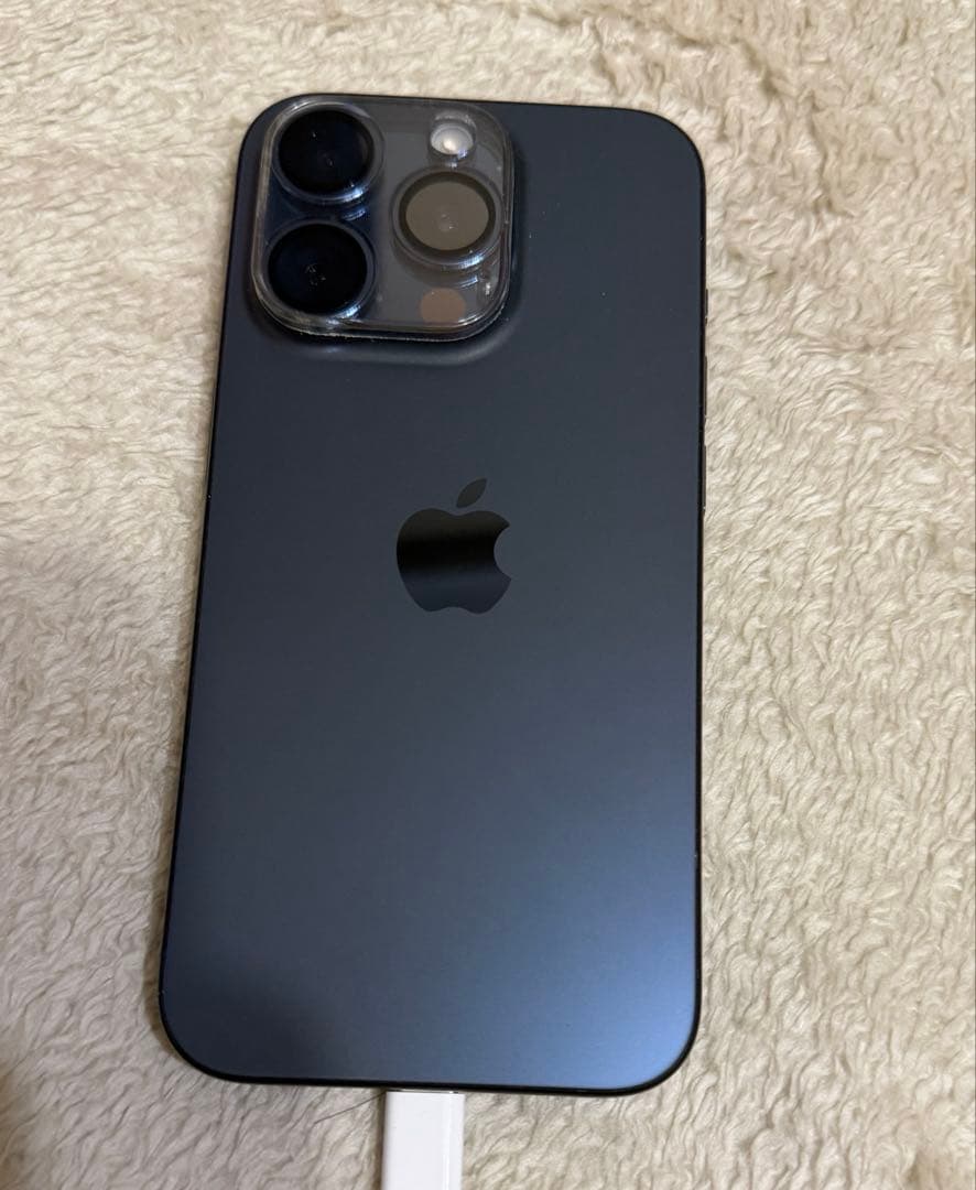 iPhone 15Pro ブルーチタニウム　256GB
