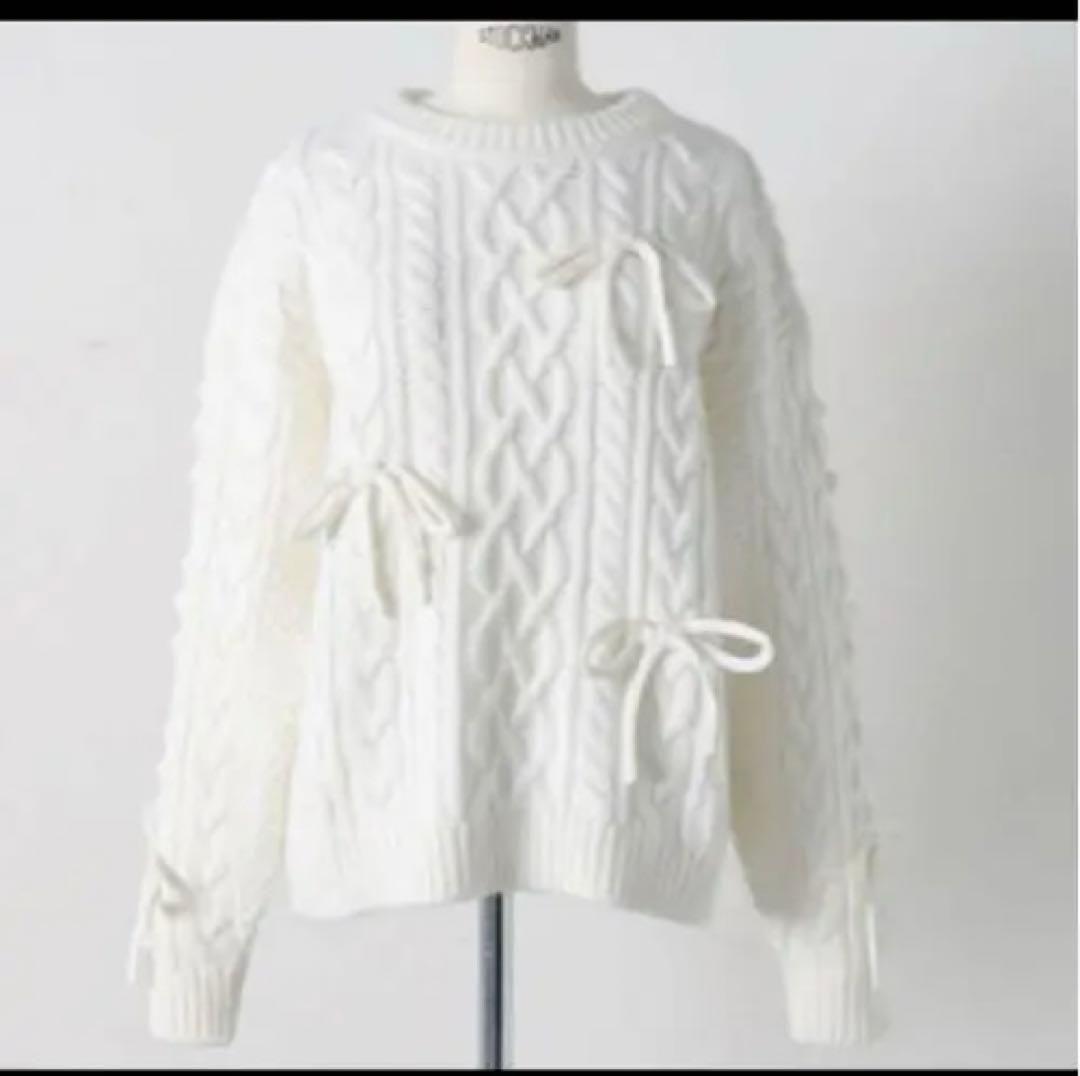 【1度着用のみ美品】 ジプソフィア ケーブルニットプルオーバー リボン
