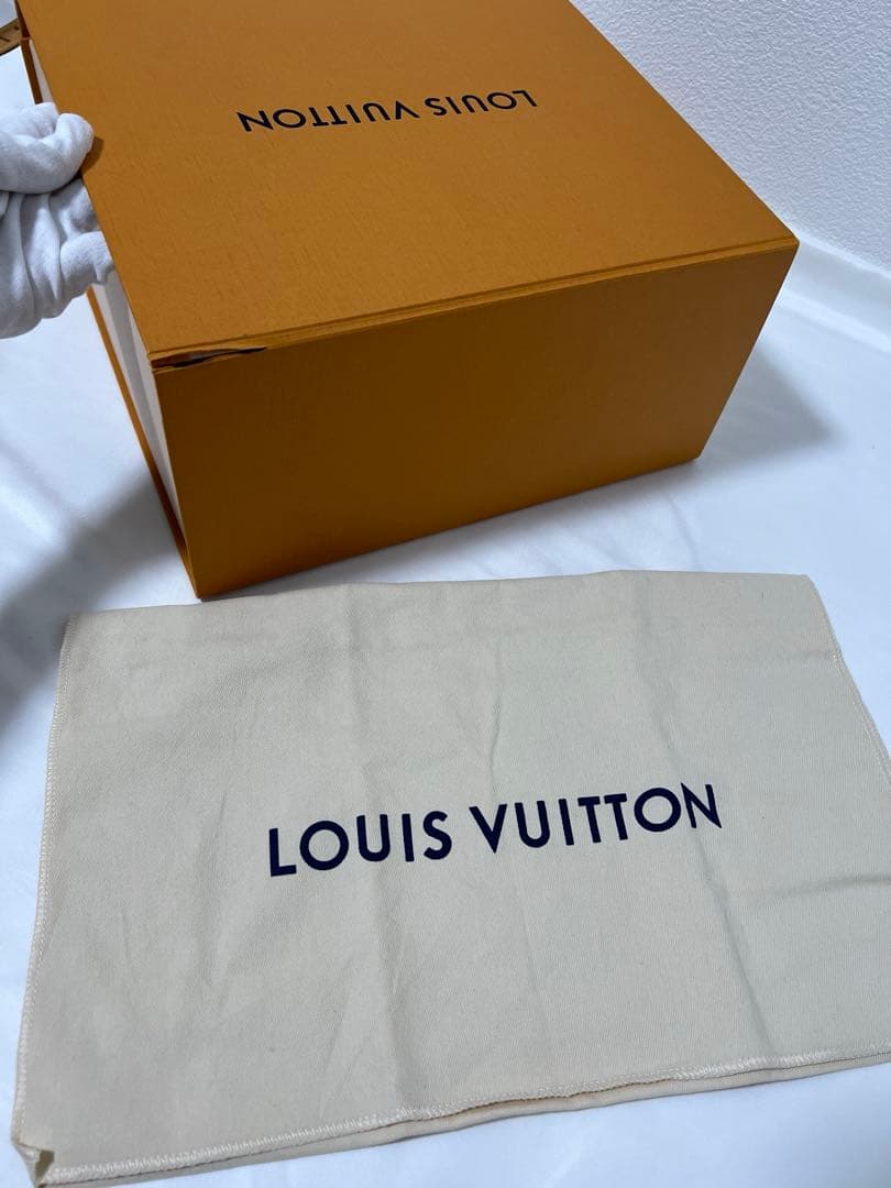 LOUIS VUITTON アエログラム ファストラインメッセンジャー