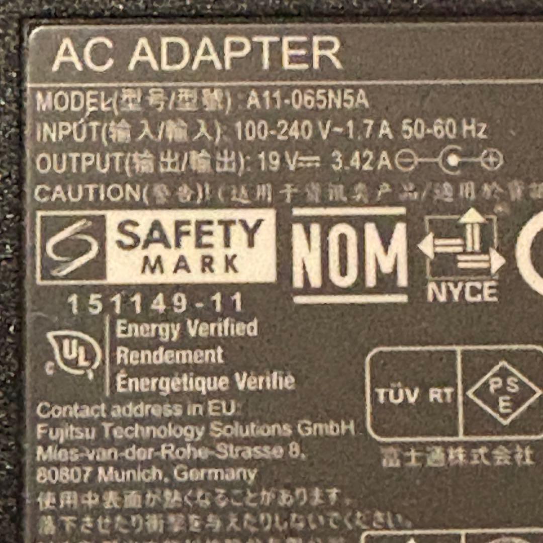 富士通 AH53/D1 i7-8565U SSD 256GB HDD 1TB 他