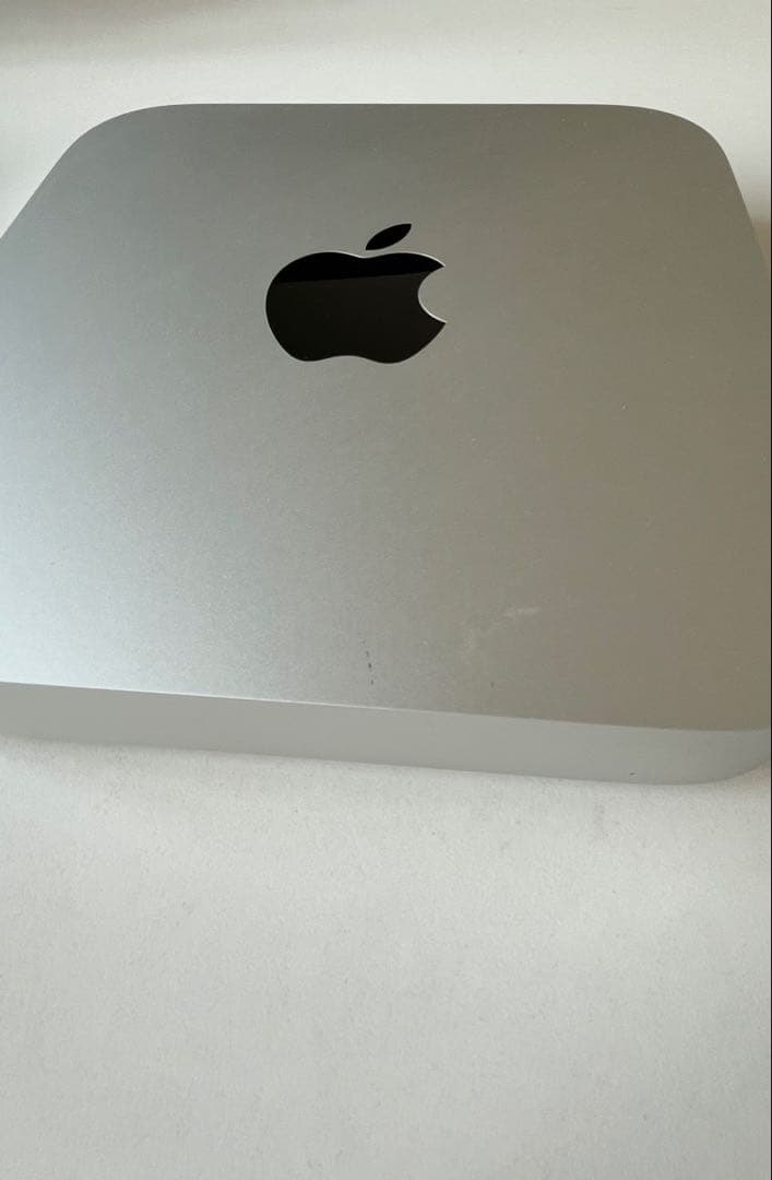 Mac mini/m1/8GB/256GB SSD + ケーブル　箱無しキズあり