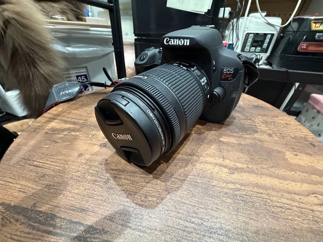 【美品】Canon EOS kiss x7i デジタル一眼レフカメラ