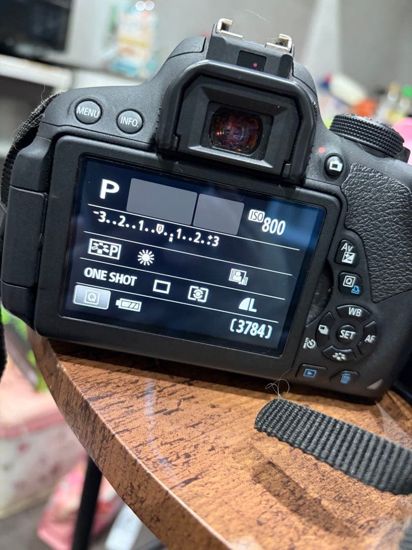 【美品】Canon EOS kiss x7i デジタル一眼レフカメラ