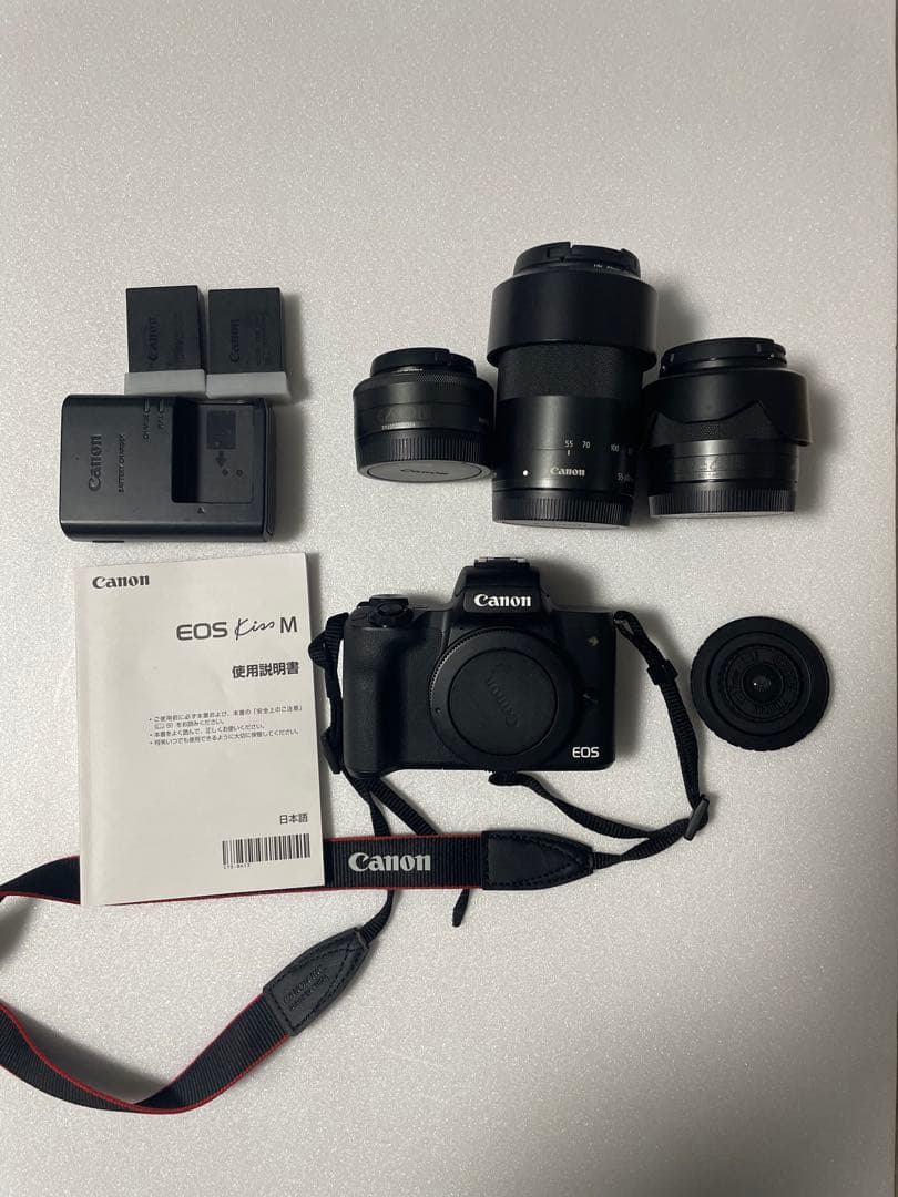 Canon EOS Kiss M ミラーレス一眼 + レンズ4本セット