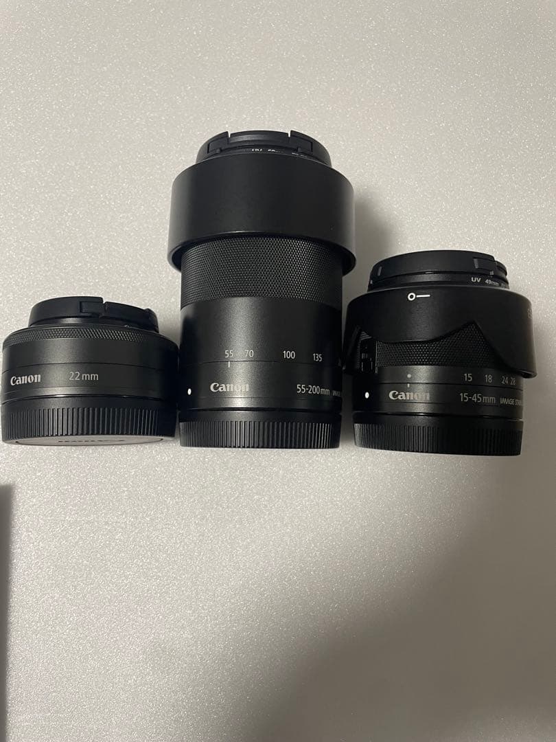 Canon EOS Kiss M ミラーレス一眼 + レンズ4本セット