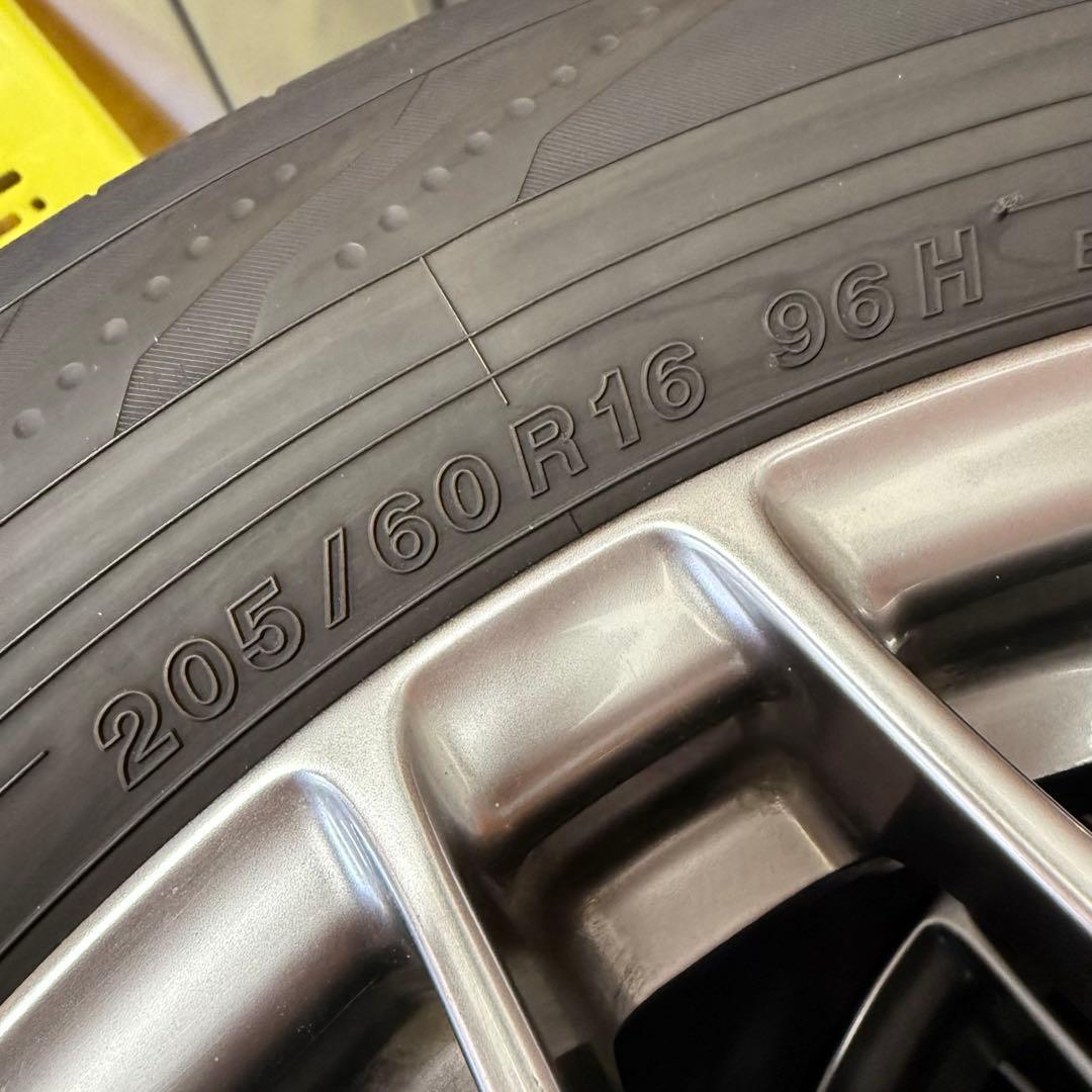 トヨタ　80系　ノア・ヴォクシー ハイブリッド純正BBSホイール