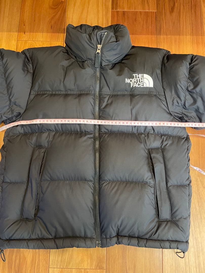 ヌプシ　ダウン　レディース　Mサイズ　ブラック