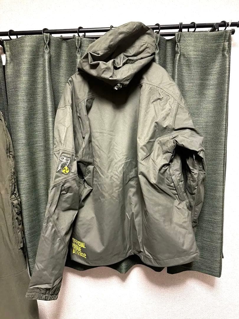 浅*行様 BURTON RONIN セットアップ　ミリタリーデザイン　オリーブグ