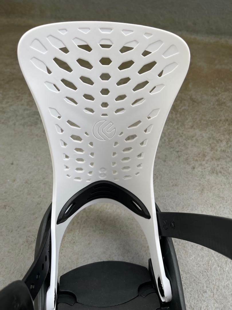 FLUX PR スノーボードビンディング ブラック/ホワイト