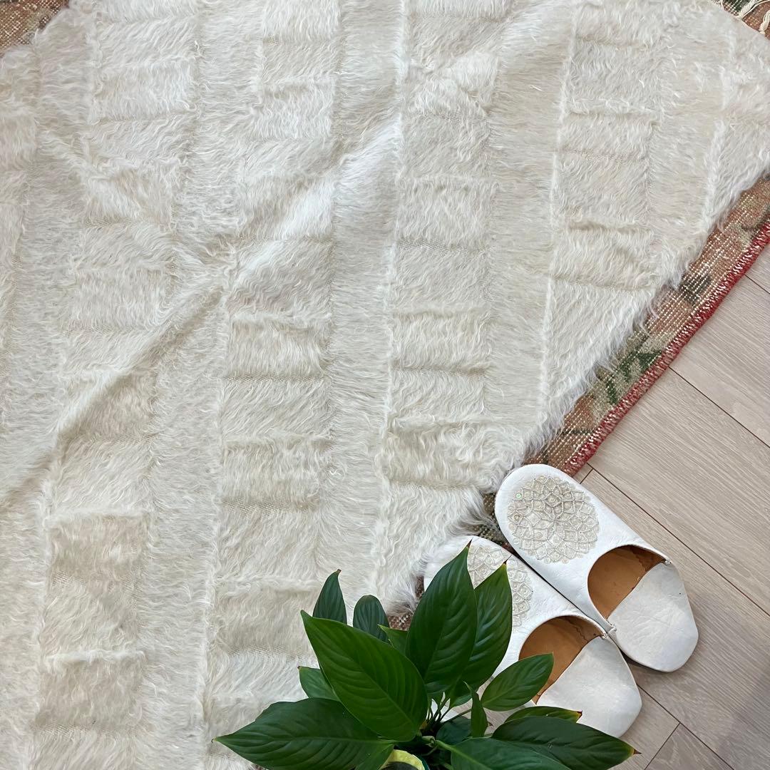 ラスト白　新品wool100％ホワイト バッターニエ　トルコヴィンテージラグ