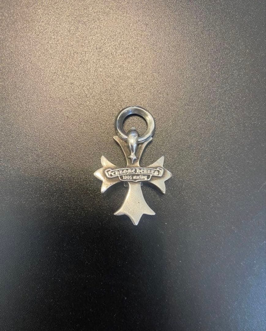 クロムハーツ CHプラスチャーム クロス ネックレス ペンダント