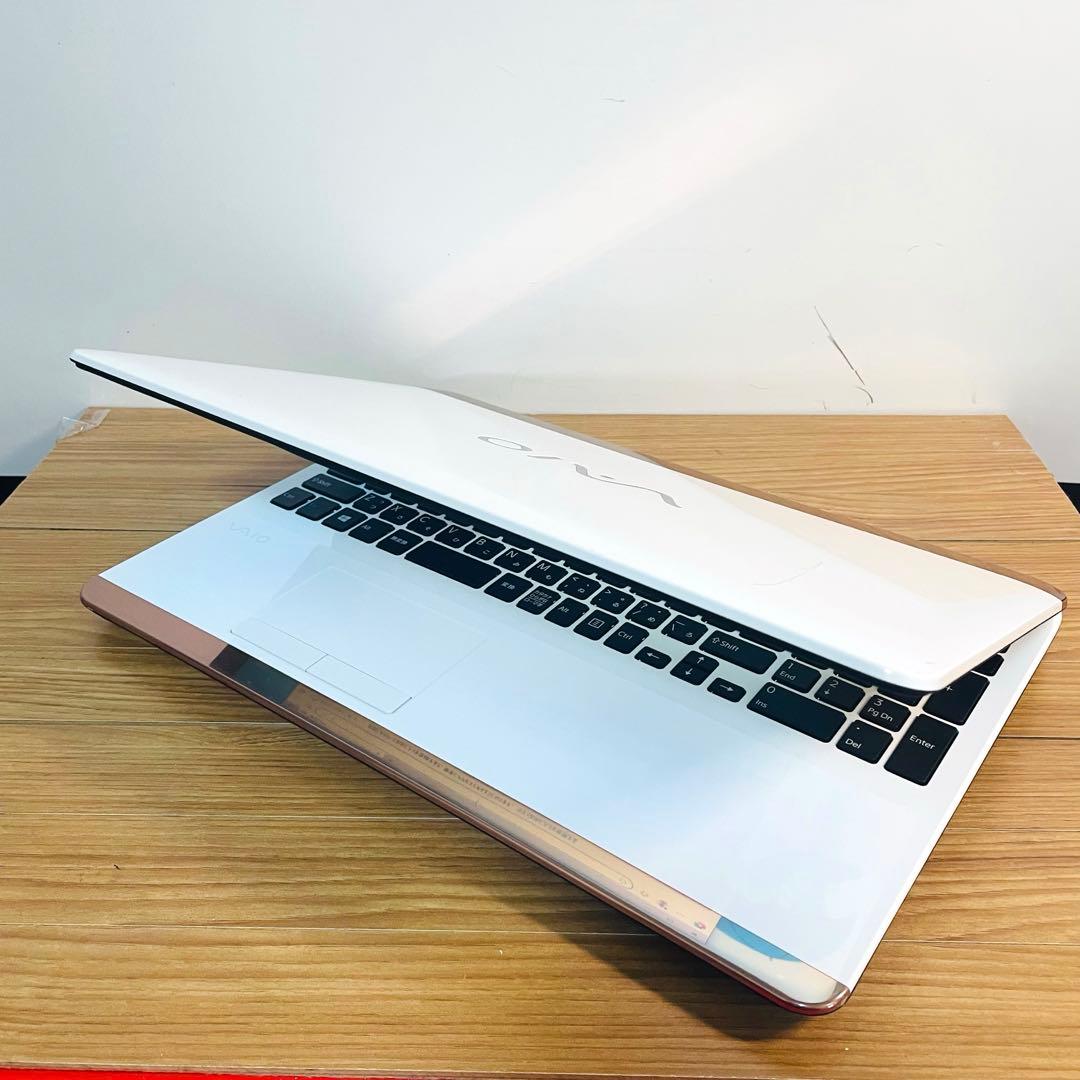 美麗VAIOデザイナーズホワイトSSD1テラメモリ8ギガwin11オフィスDVD