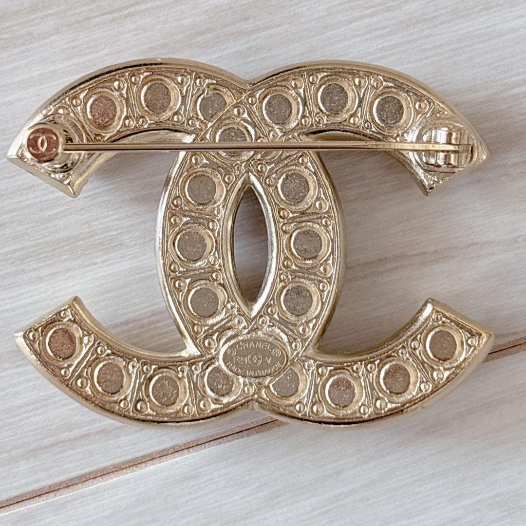 CHANEL シャネル ココマーク ブローチ　コスチュームパール 2024年購入