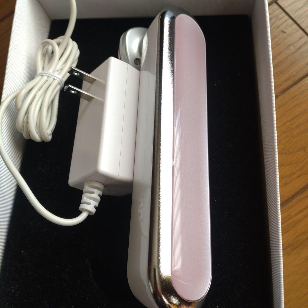 コメント後10%OFF‼️YAMAN 美顔器 充電器付き