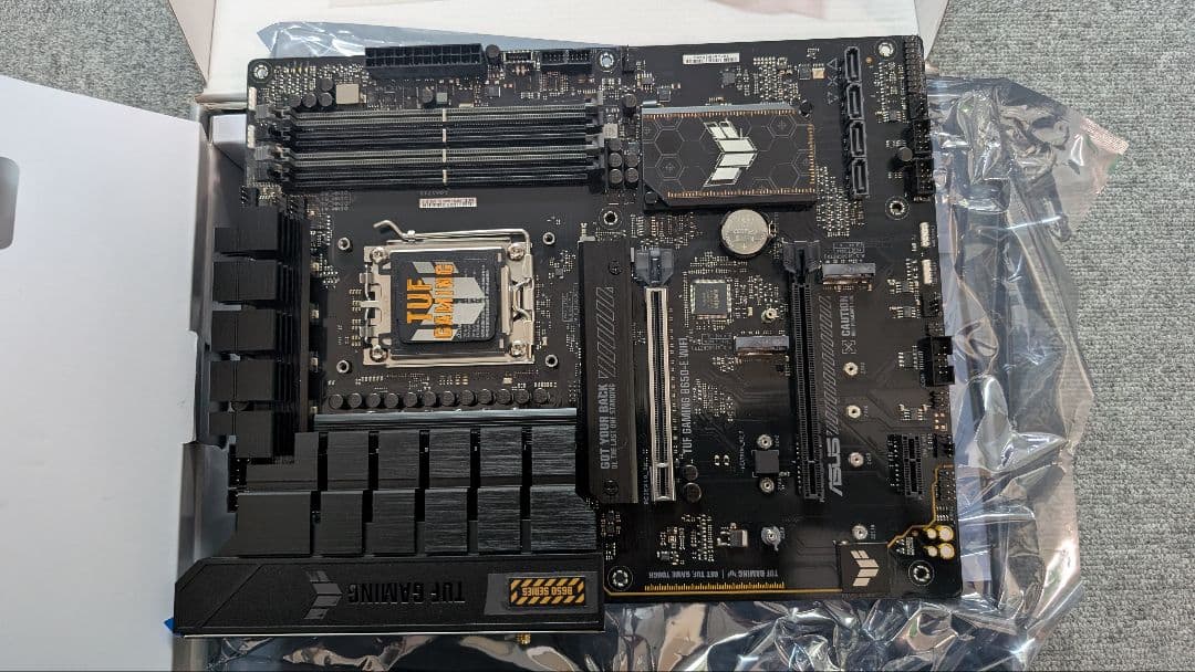 ASUS TUF Gaming B650-E WIFI マザーボード