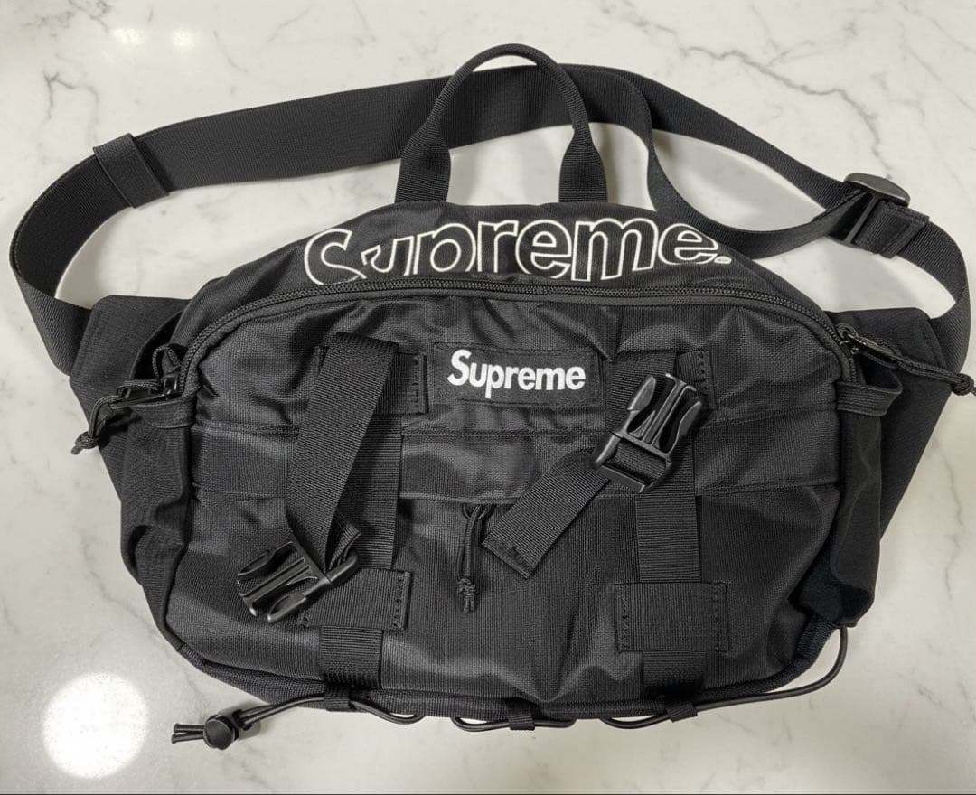 (極美品)Supreme ボディバッグ ブラック CORDURA
