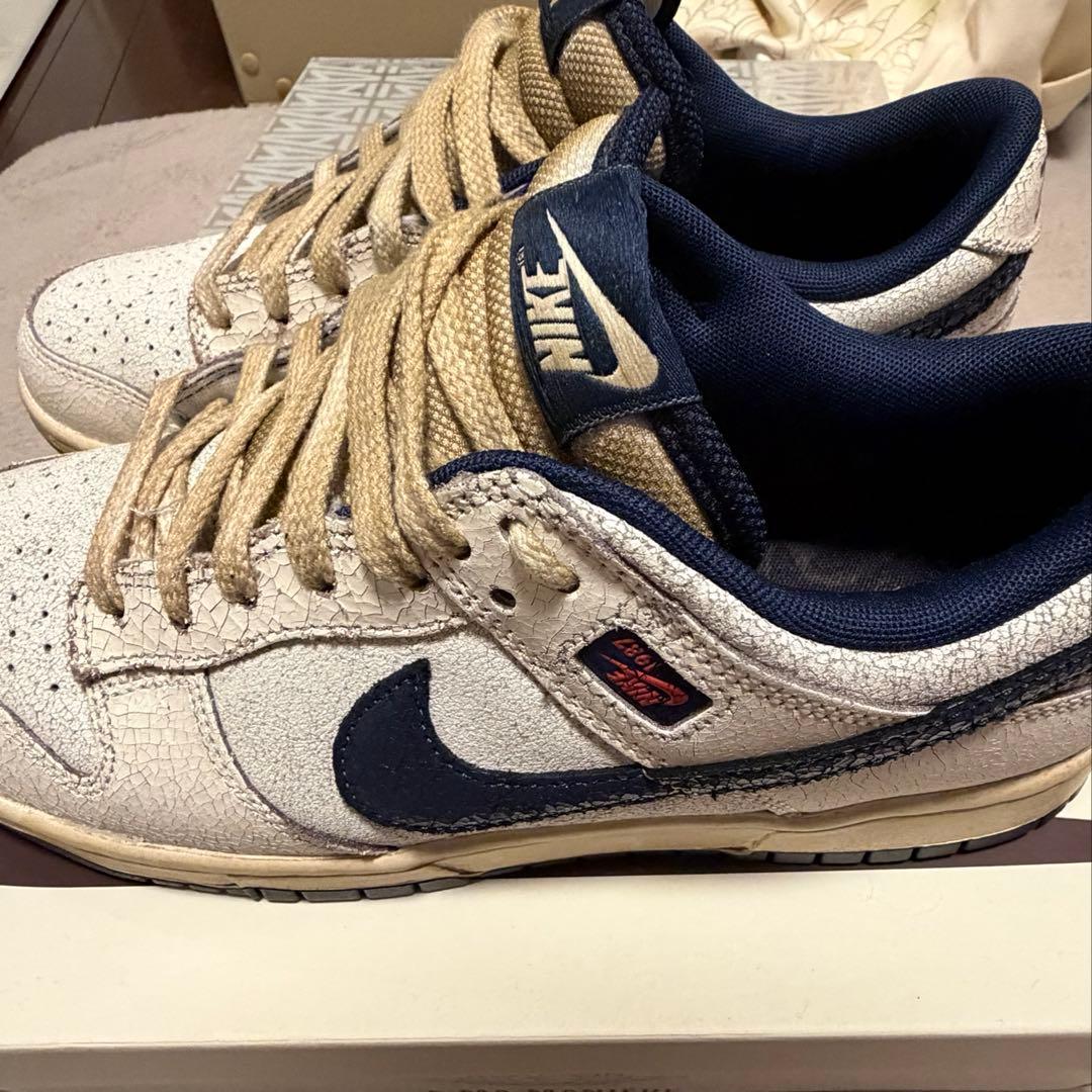 靴 NIKE Stranger Things