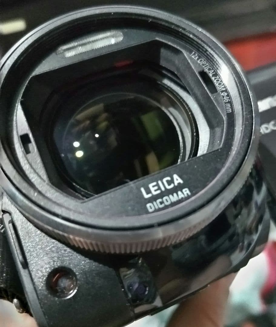 Panasonic HDC-TM750 ビデオカメラ 本体バッテリー充電器