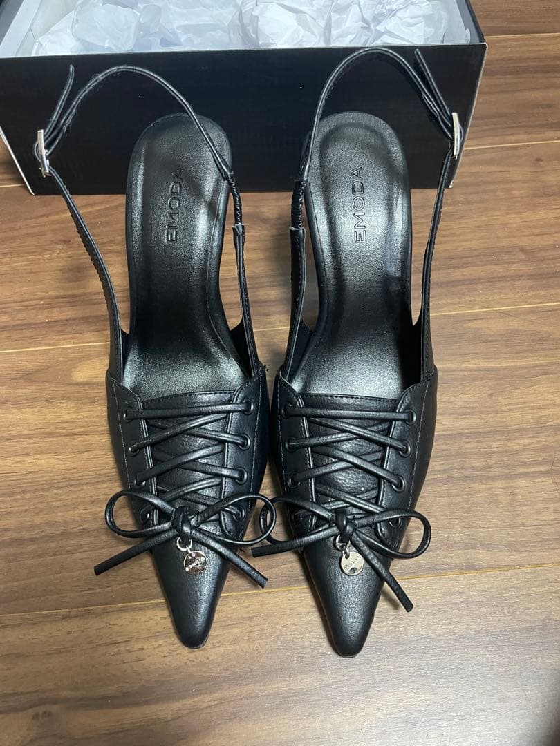 【試着のみ】EMODA レースアップリボンパンプス