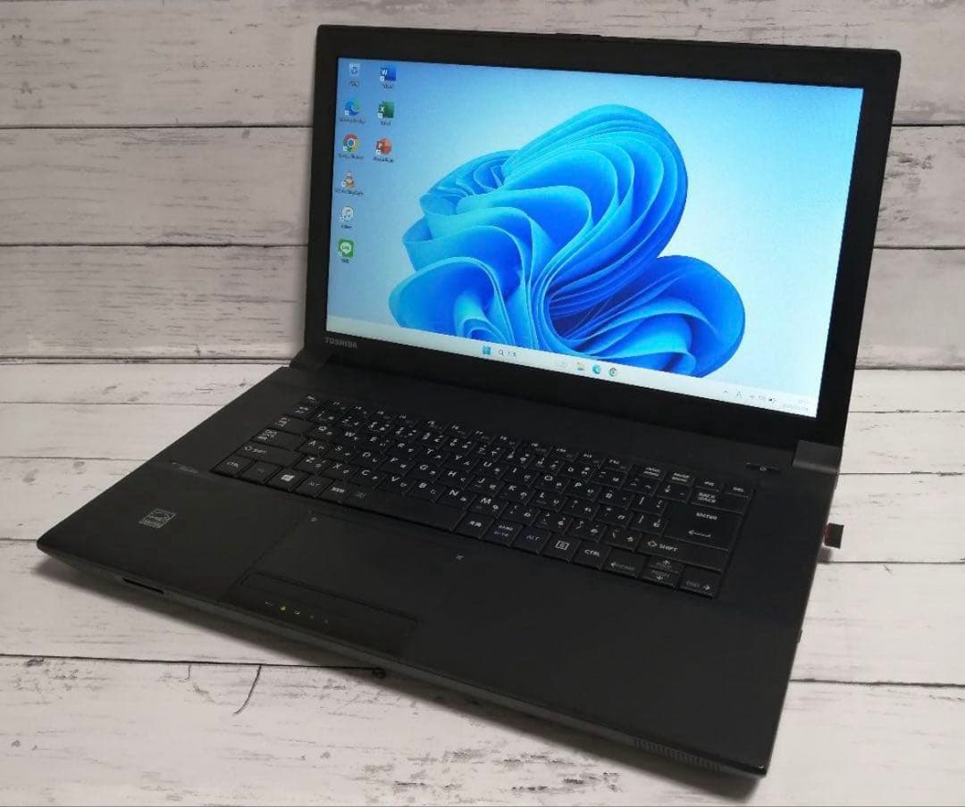 Windows11 TOSHIBA ノートパソコン本体SSD オフィス付き