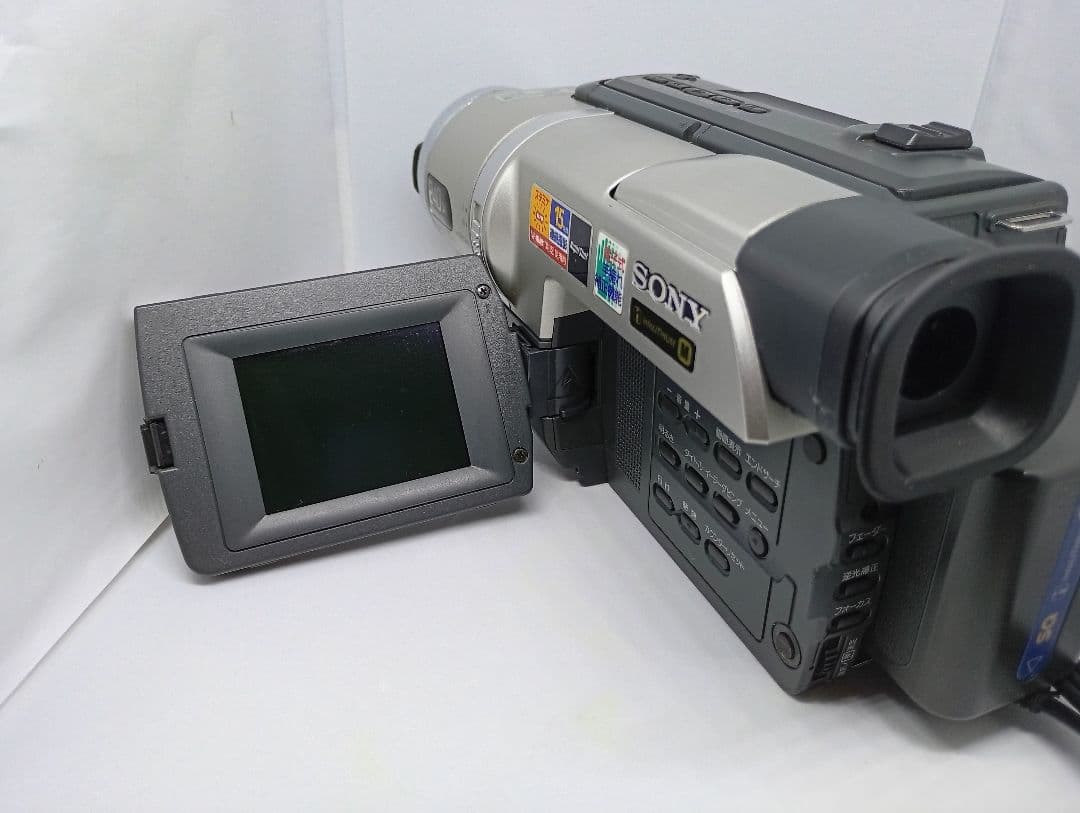 ナ*ベ様 動作良好品　SONY Hi8ビデオカメラ　Handycam CCD-T