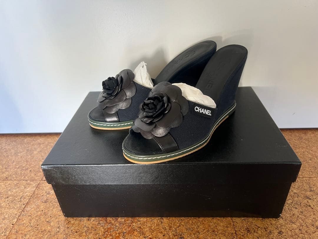 CHANEL フラワー装飾 ウェッジサンダル