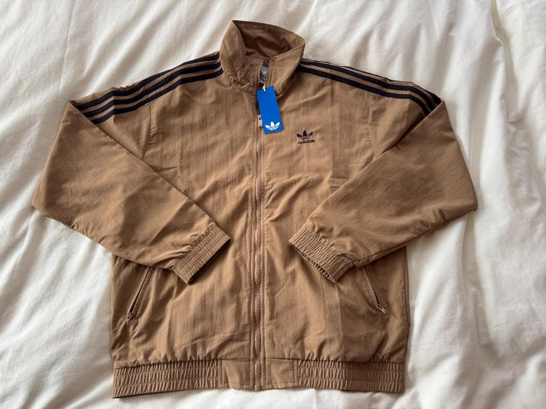 ★adidas アディダス オリジナルス ナイロンジャケット JTC68 新品★