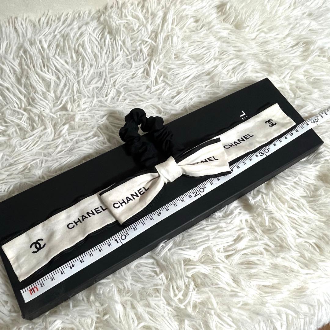希少　CHANEL シャネル　ヘアゴム　シュシュ　リボン　ココマーク　エクリュ